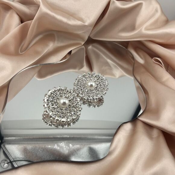 Silver Crystal and Pearl Round Statement Earrings - Picture 3 of 7